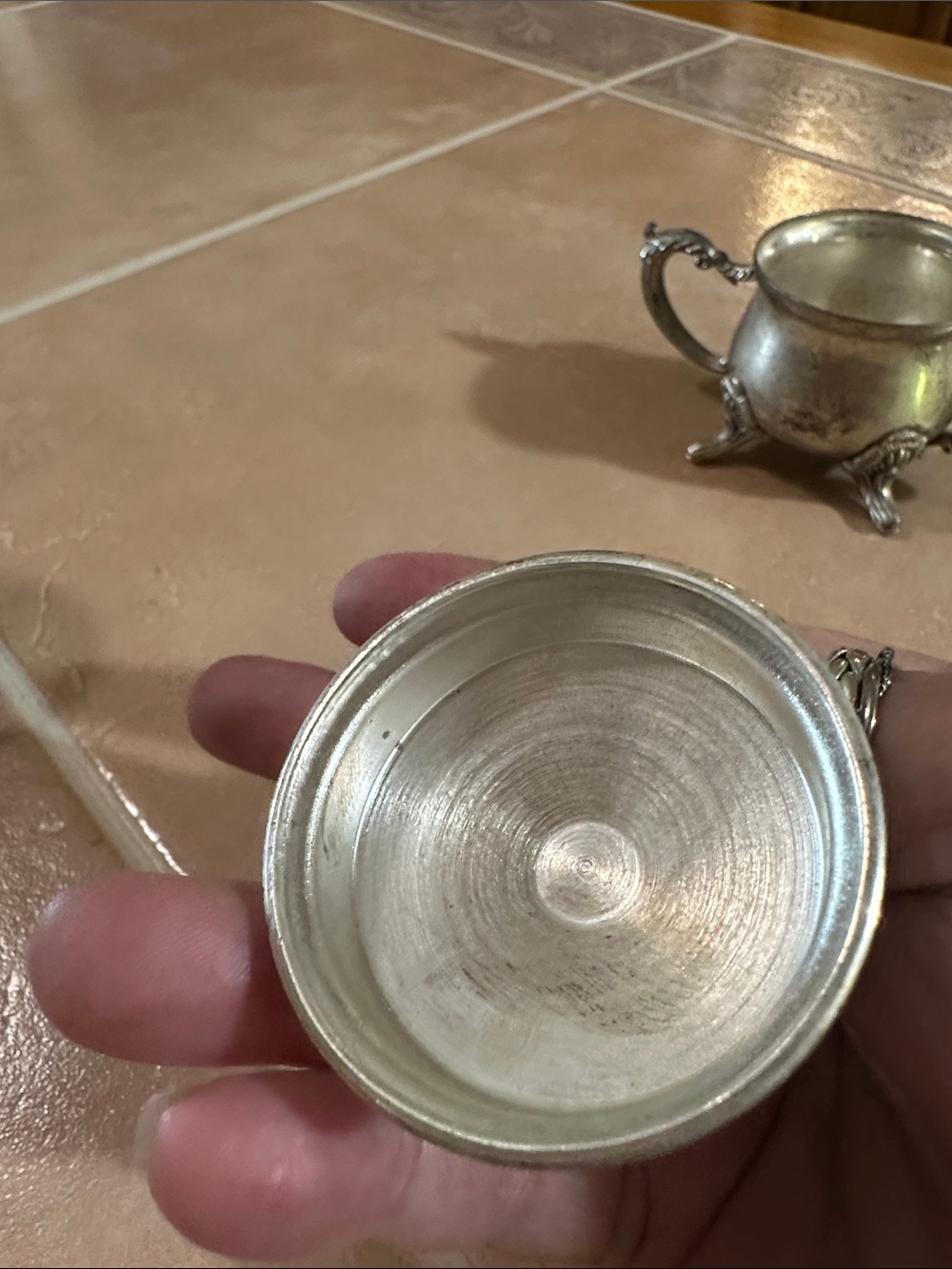 VTG Silver Plated Creamer and Covered Sugar Set - Picture 16 of 16